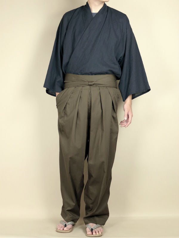 Hakama pants (brown)