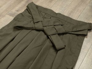 Hakama pants (brown)