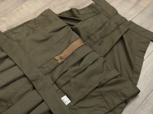 Hakama pants (brown)